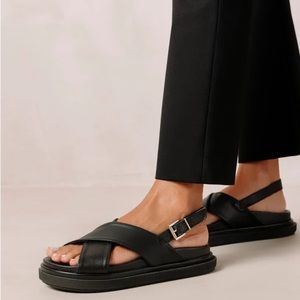 Alohas Marshmallow Sandals